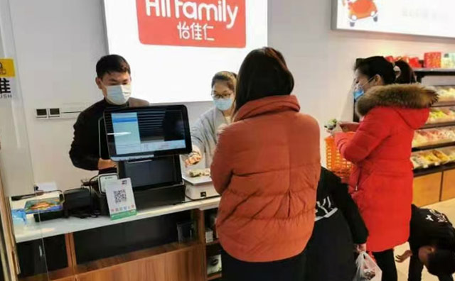 選擇怡佳仁零食店加盟品牌開店創(chuàng)業(yè)，有什么優(yōu)勢呢？