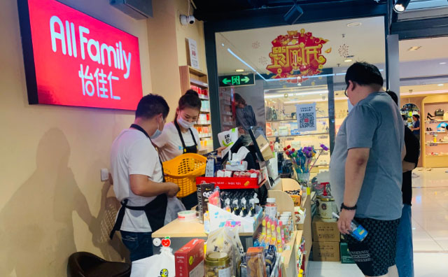 怡佳仁：春天來了，零食店加盟市場復蘇回暖！