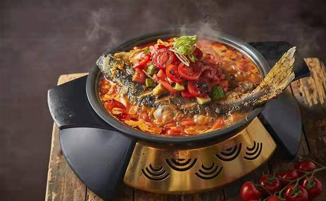 開(kāi)一個(gè)傳統(tǒng)烤魚飯店行嗎，做好這些還是可行的