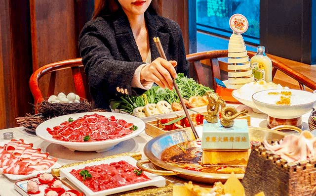 密山開火鍋加盟店，如何培訓(xùn)后廚人員