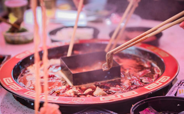 免費(fèi)火鍋加盟靠譜嗎？有哪些弊端？