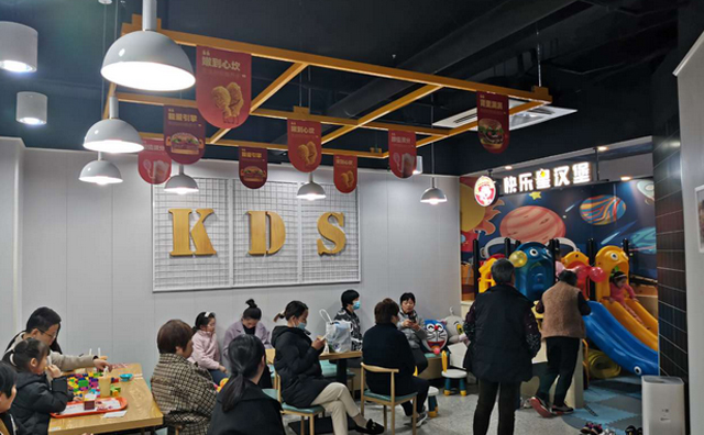 零經(jīng)驗也想開一家漢堡店，加盟什么好呢？快樂星漢堡怎么樣？