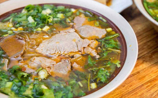 牛肉湯店不好干嗎，聽完分析就會了解