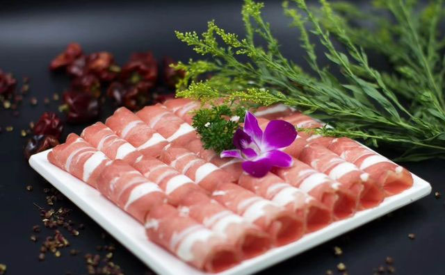 目前投資一站式食材便利店的發(fā)展前景好不好？