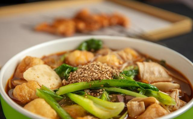 幾十平方的小店生意，如何做到每天都是盆滿(mǎn)缽滿(mǎn)
