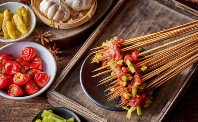 串串店這樣做營(yíng)銷，生意肯定好