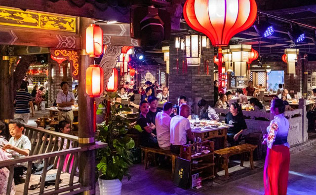 開火鍋店，店長如何管理員工？