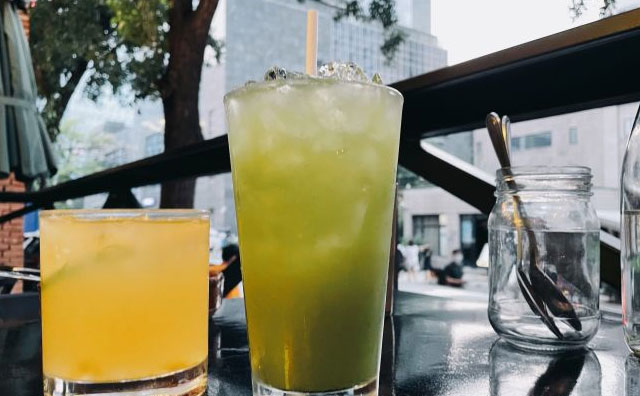 前人踩坑，后人取經(jīng)，我們該如何開好一家茶飲加盟店？