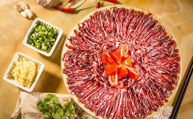 開一家牛肉火鍋店需要辦什么證，需要準備哪些材料