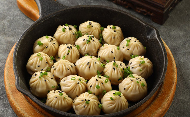 生煎包開(kāi)店好還是擺攤好，業(yè)內(nèi)人士告訴你