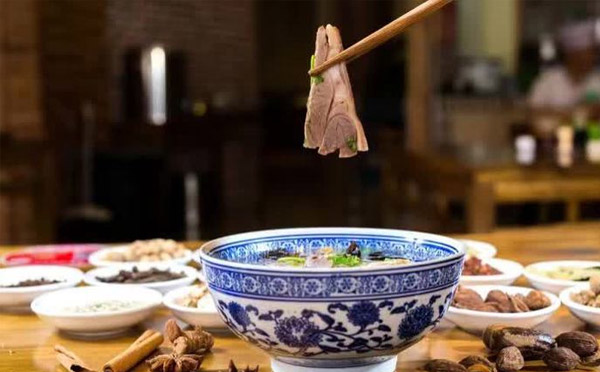 一個(gè)新手如何開(kāi)羊湯館？管理體系完善是關(guān)鍵