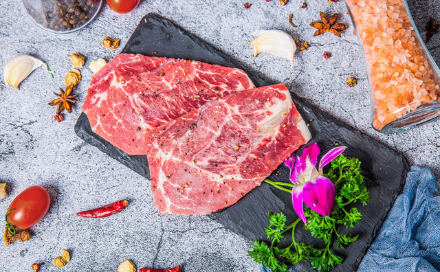 開(kāi)烤肉店，生意好壞可能和哪些因素有關(guān)