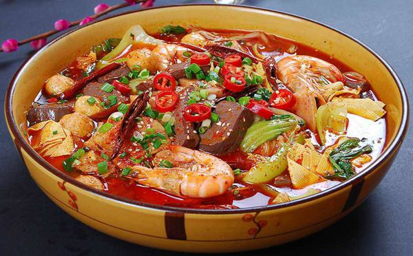 開麻辣燙會(huì)虧本嗎