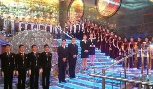 餐廳服務(wù)員巡臺(tái)16個(gè)要點(diǎn)，做錯(cuò)就流失客人