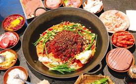 在小縣城開餐廳，一定要看的3個(gè)“生意洞察”